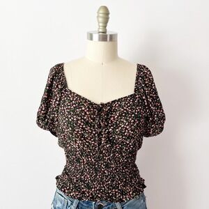 Sienna Sky Floral Smocked Waist‎ Blouse Black Pink Sweetheart Puff Sleeve S